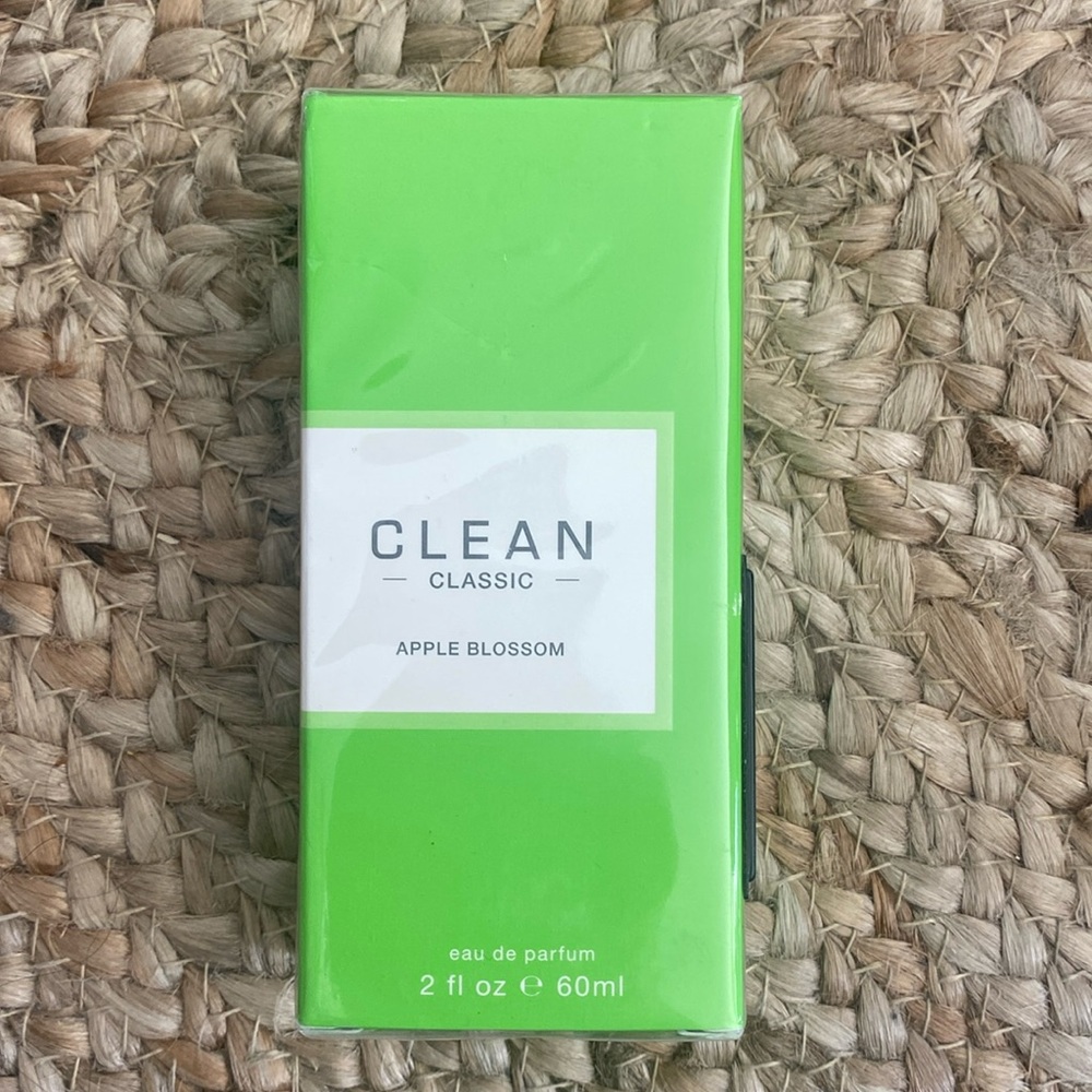 Clean Classic Apple Blossom NEW